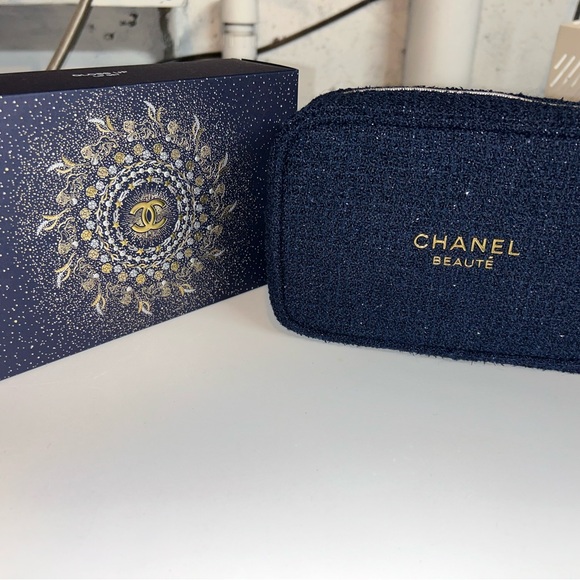 CHANEL Other - CHANEL Beauté Gift Lip Gloss Set